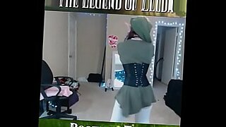 Zelda E34: 아름다운 미녀와 함께하는 야생적이고 기묘한 섹스.