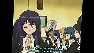 Dziewczyny z anime eksplorują swoje pragnienia w zmysłowym filmie Yuri.